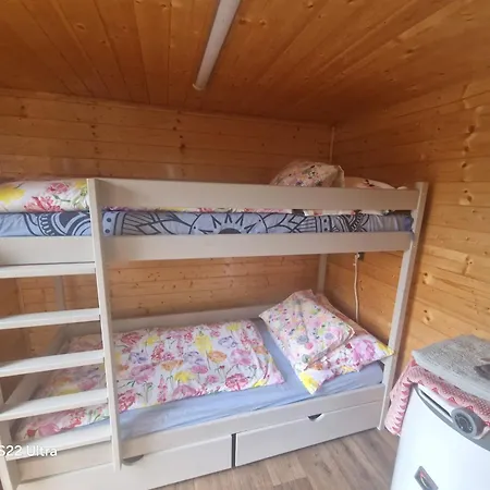 Na Vlne Maringotek منزل للإقامة *